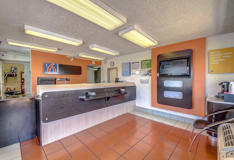 More Photos Of 5522 N Pan Am Expy, San Antonio Hotel For Sale