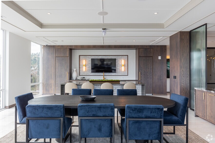 More Photos Of 3820 S River Pky, Portland Apartments For Lease