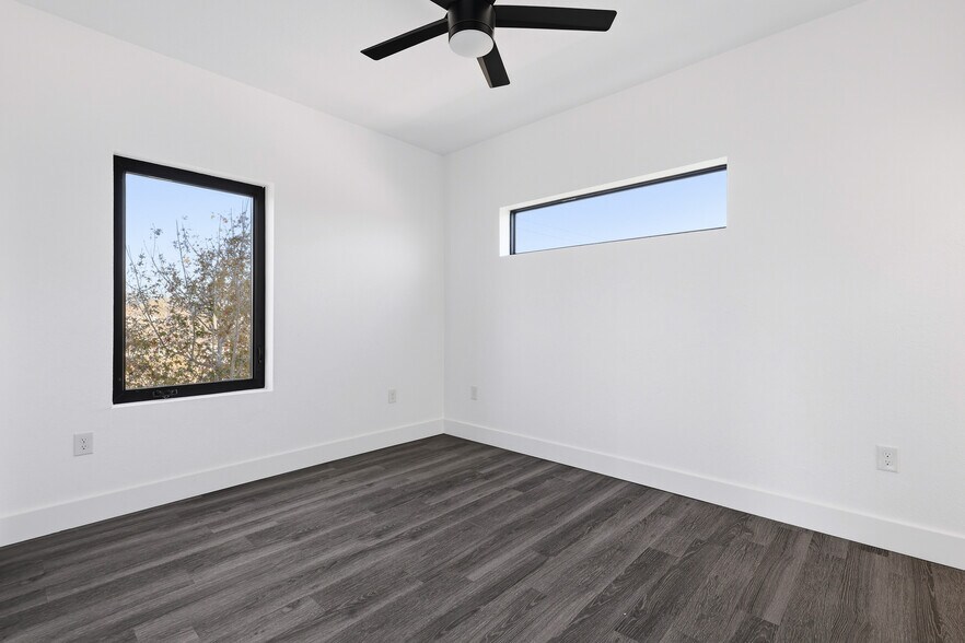 More Photos Of 1512 Wyoming St, San Antonio Apartments For Sale