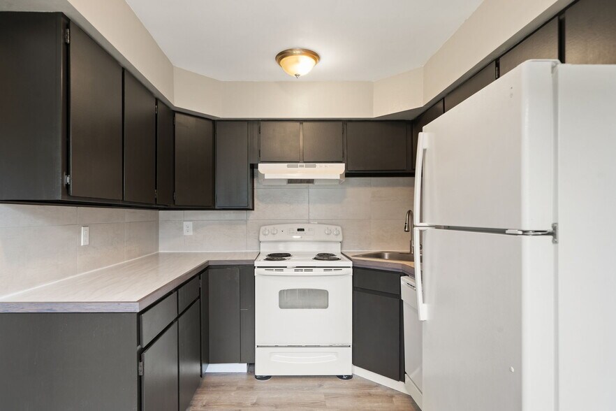 More Photos Of 2938 E Walnut St, Port Angeles Apartments For Sale