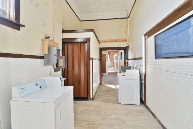 More Photos Of 118 E Main St, Dwight General Retail For Sale