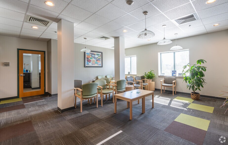 More Photos Of 100 MLK Jr. Blvd, Worcester Medical For Lease