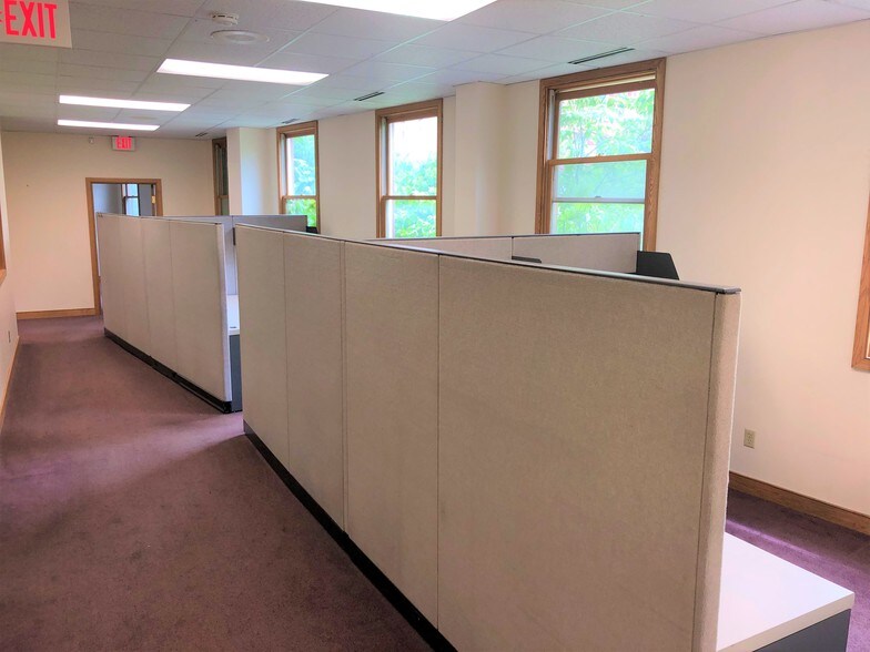 More Photos Of 231 Walton St, Syracuse Office Residential For Sale