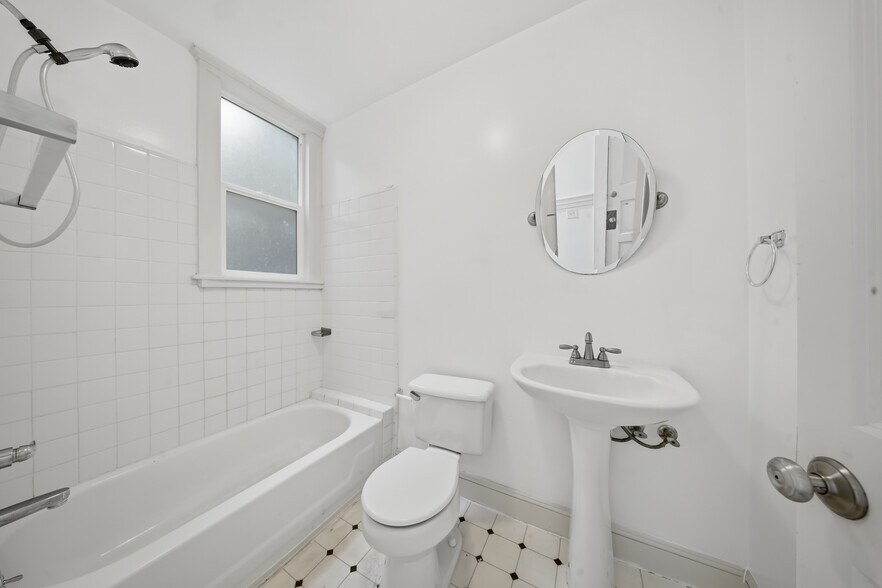More Photos Of 561 Minna St, San Francisco Multifamily For Sale