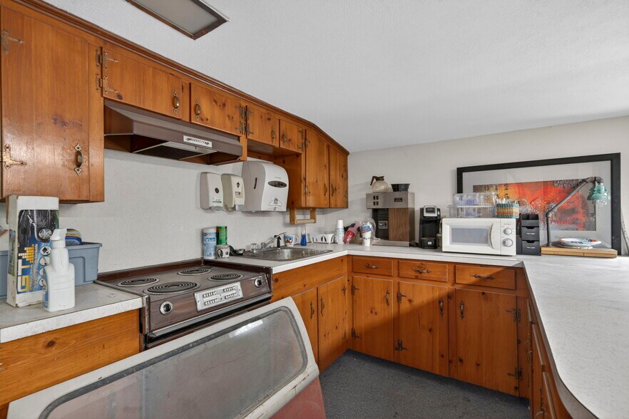 More Photos Of 35 S Main St, Newton Industrial For Sale