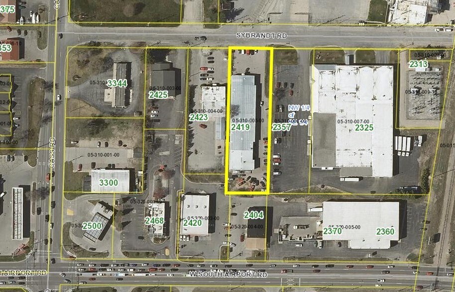 More Photos Of 2419 Sybrandt Rd, Traverse City Warehouse For Lease