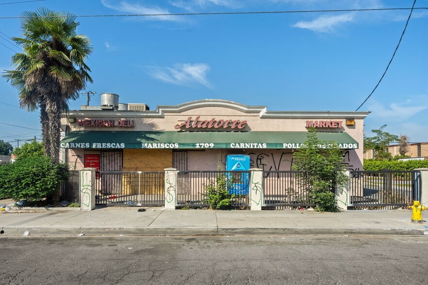More Photos Of 1709 N Willowbrook Ave, Compton Supermarket For Sale