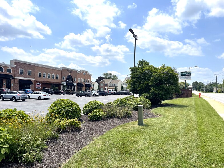 More Photos Of 3613-3615 E Joppa Rd, Baltimore Freestanding For Sale