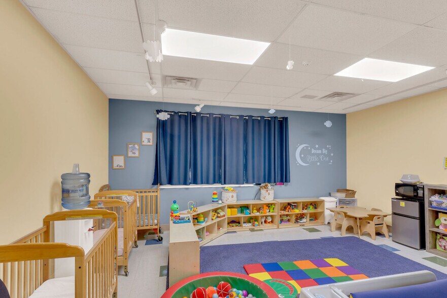More Photos Of 1805 Princeton Ave, Trenton Daycare Center For Sale