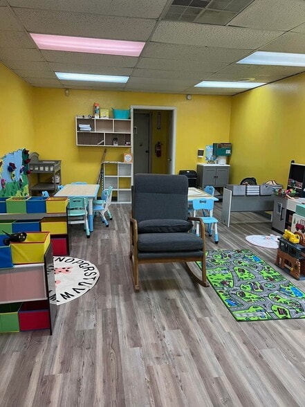 More Photos Of 13341 & 13345 China Spring rd, China Spring Storefront For Sale