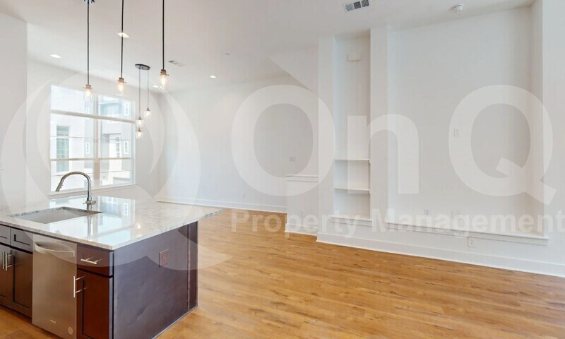More Photos Of 13325 Bee St, Farmers Branch Apartments For Sale