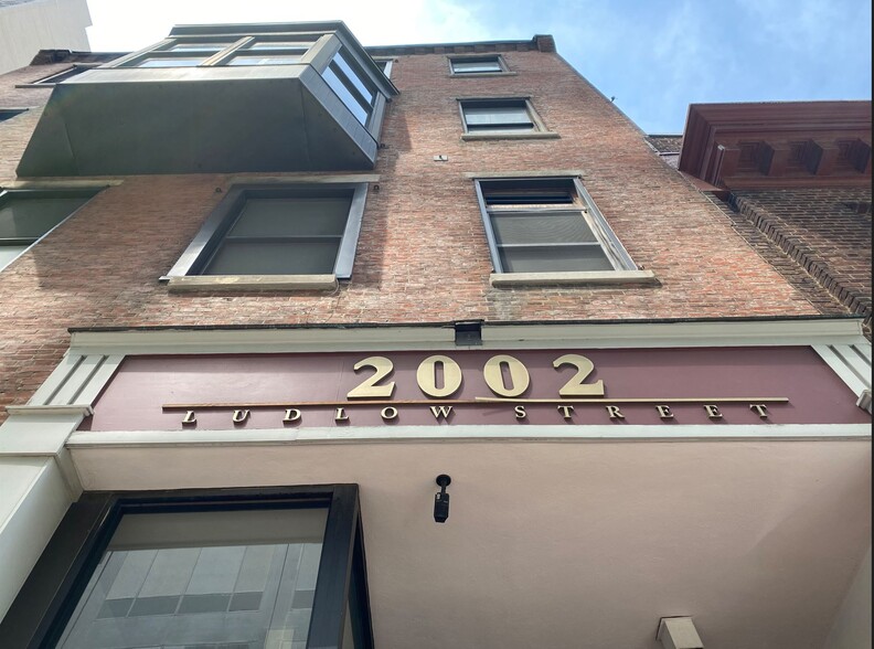 Primary Photo Of 2002 Ludlow St, Philadelphia Office For Lease