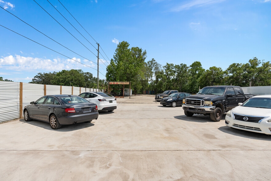 More Photos Of 366 N County Road 13, Orlando Land For Sale