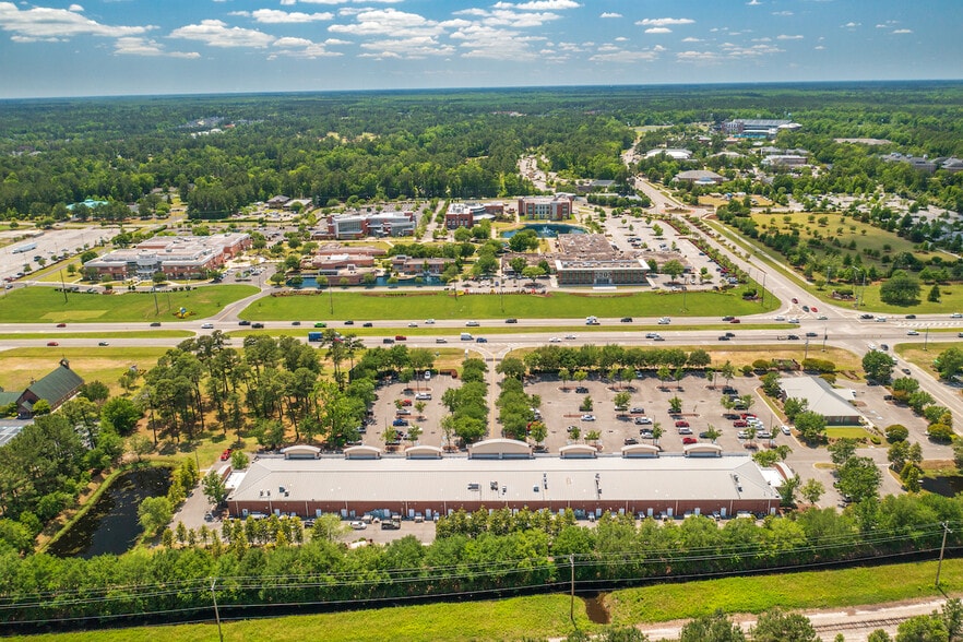 More Photos Of 201 Graduate Dr, Conway Unknown For Lease