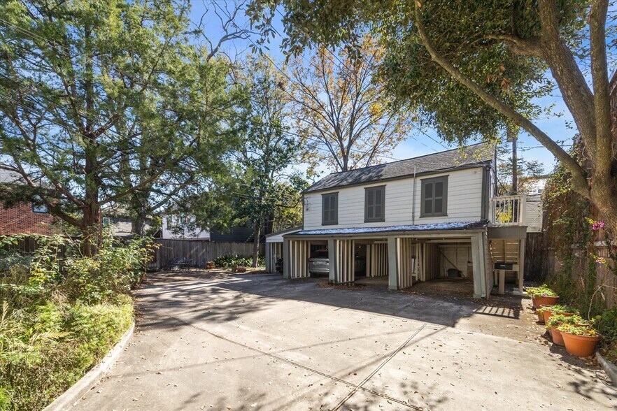 More Photos Of 2039 South Blvd, Houston Apartments For Sale