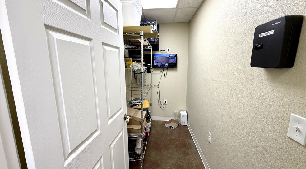 More Photos Of 8260 W Interstate 20, Odessa Warehouse For Lease