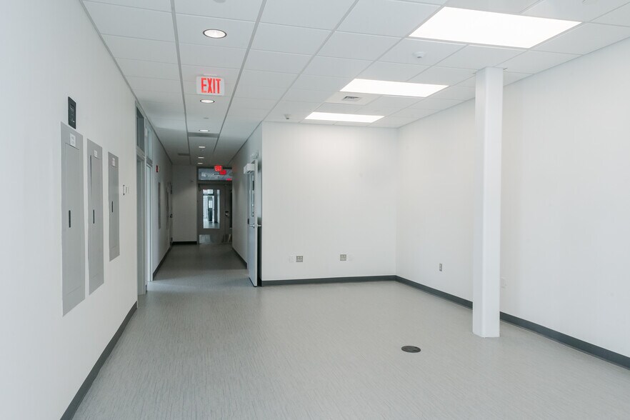 More Photos Of 4 Research Dr, Woodbridge Research And Development For Lease