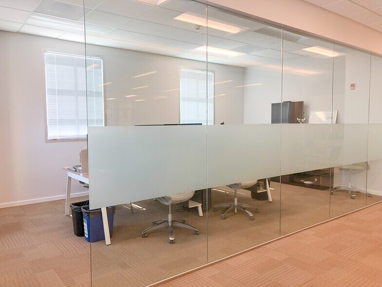 More Photos Of 355 Alhambra Cir, Coral Gables Coworking Space