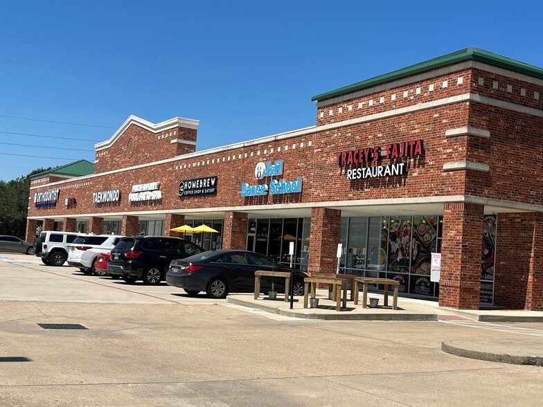 More Photos Of 21040 Highland Knolls Dr, Katy Storefront Retail Office For Lease