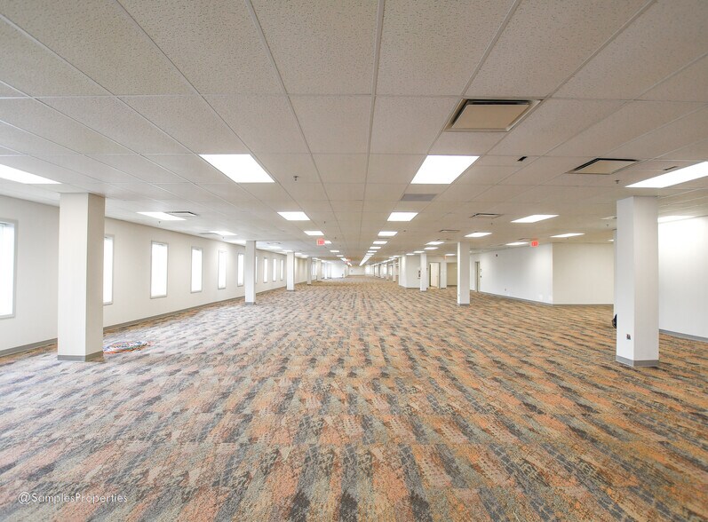 More Photos Of 106 Wynn Dr, Huntsville Office For Lease