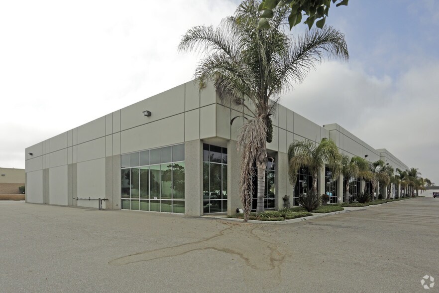 Primary Photo Of 3000 Bunsen Ave, Ventura Manufacturing For Lease