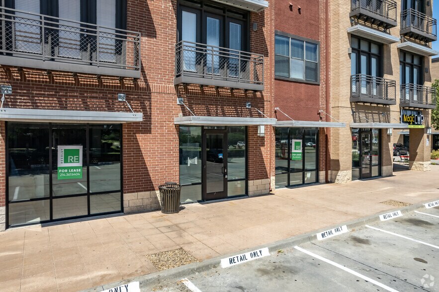 More Photos Of 2000 E Arapaho Rd, Richardson Apartments For Lease