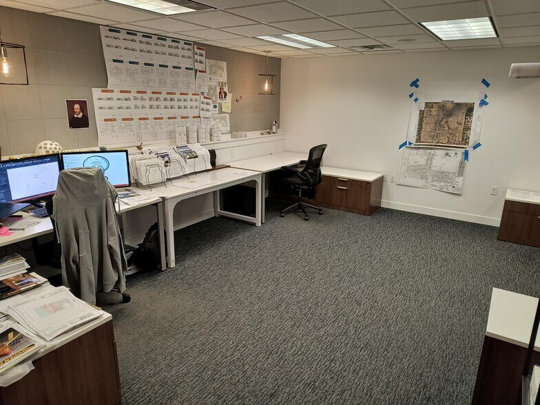 More Photos Of 9421 Joliet St, Saint John Medical For Lease