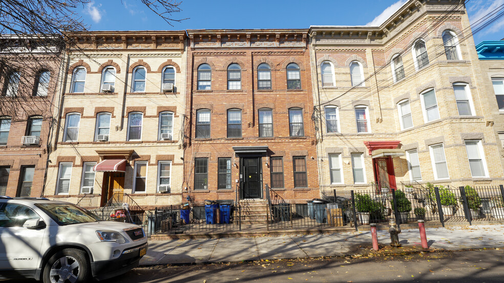 Primary Photo Of 17-31 Linden St, Ridgewood Apartments For Sale