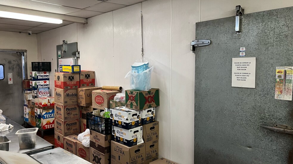 More Photos Of 5037 W Thomas Rd, Phoenix Restaurant For Sale