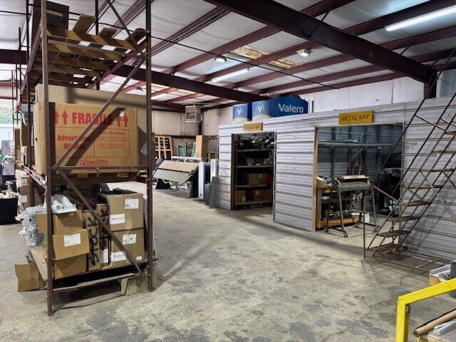 More Photos Of 1893 Talking Rock Rd, Jasper Warehouse For Lease