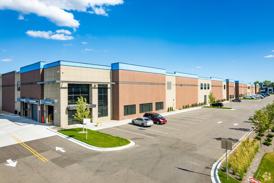 More Photos Of 3130 Lexington Ave S, Eagan Warehouse For Lease