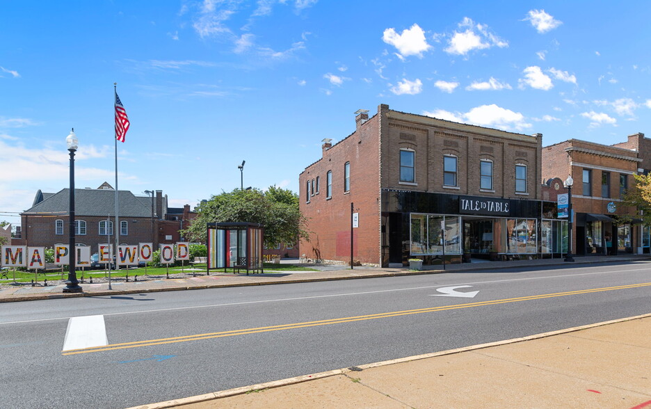 Primary Photo Of 7310-7312 Manchester Rd, Saint Louis Storefront Retail Office For Lease