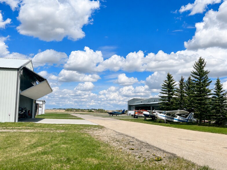 Primary Photo Of 1436 Township Road 320, Mtn View Cnty Land For Sale