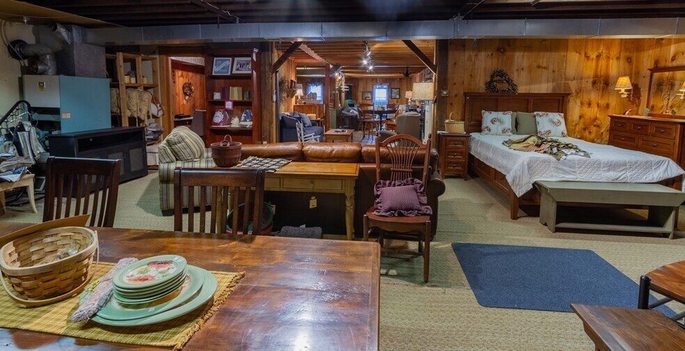 More Photos Of 18 Sargent St, Cherry Valley Flex For Sale