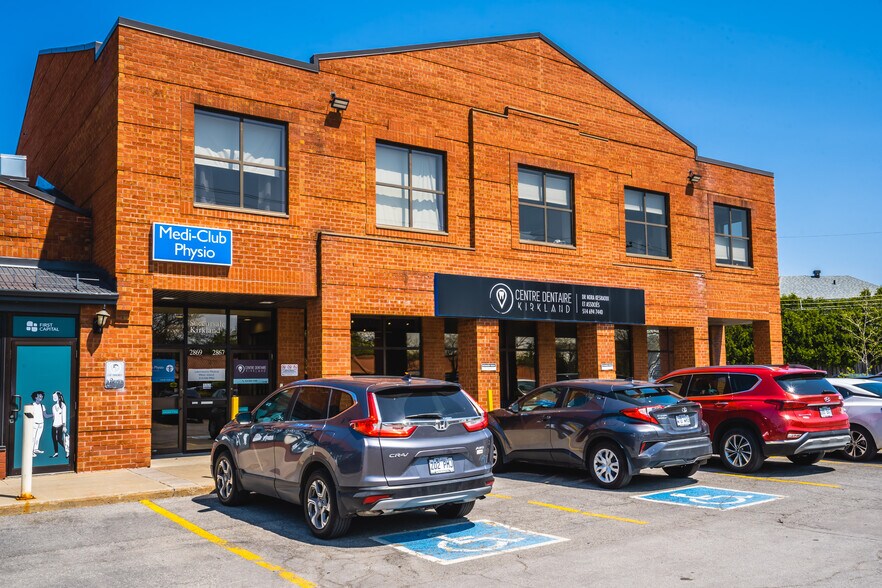 More Photos Of 2899 Boulevard St-Charles, Kirkland Unknown For Lease