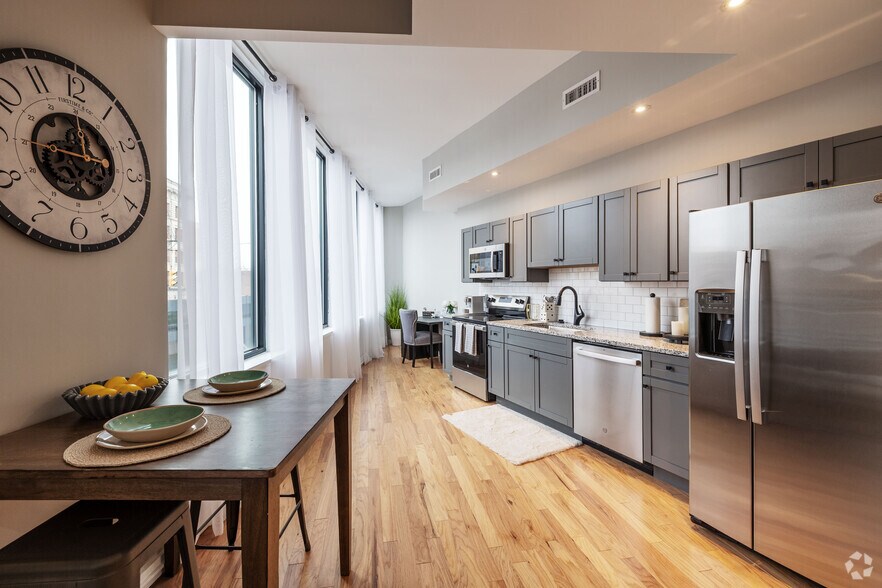 More Photos Of 271-277 State St, Schenectady Apartments For Lease
