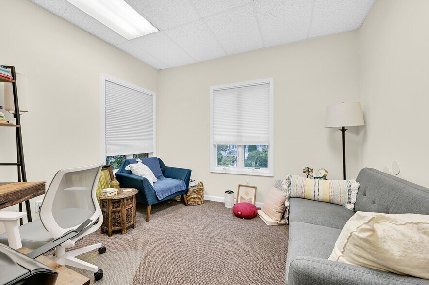 More Photos Of 21 Orchard St, Denville Medical For Lease