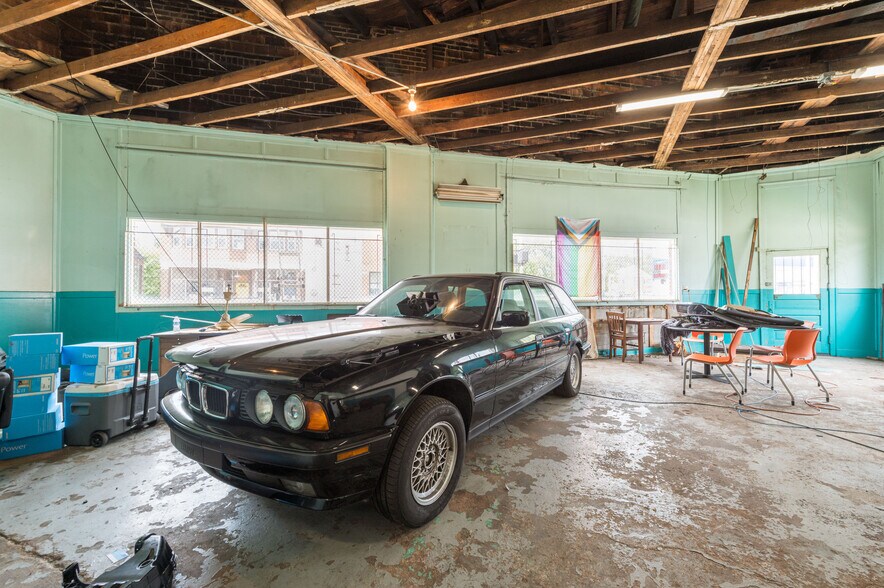 More Photos Of 2030 Broadview Rd, Cleveland Storefront For Sale