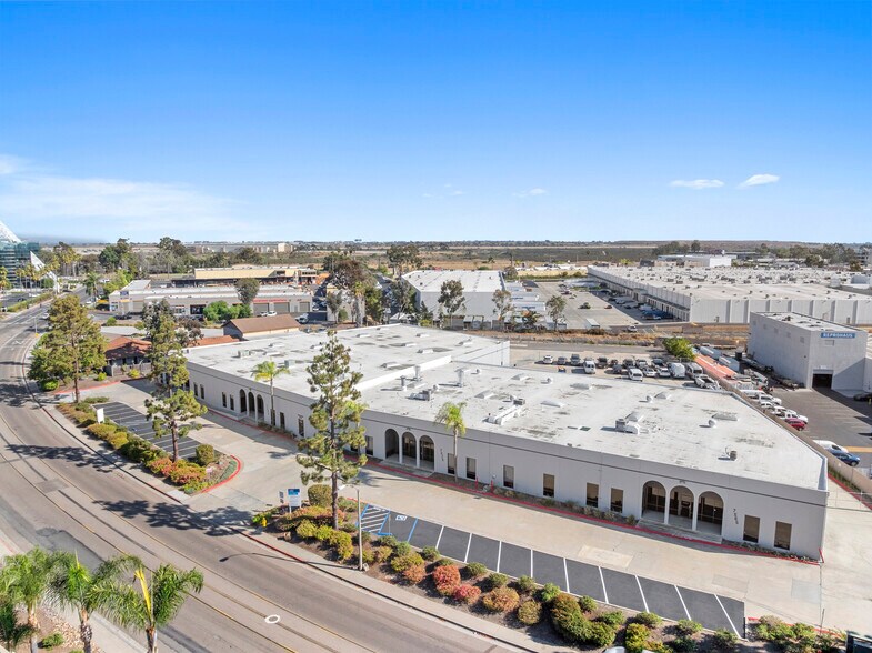 More Photos Of 7595 Carroll Rd, San Diego Manufacturing For Lease