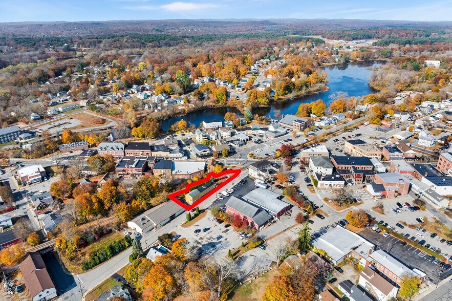 More Photos Of 21 Furnace St, Danielson Storefront For Sale