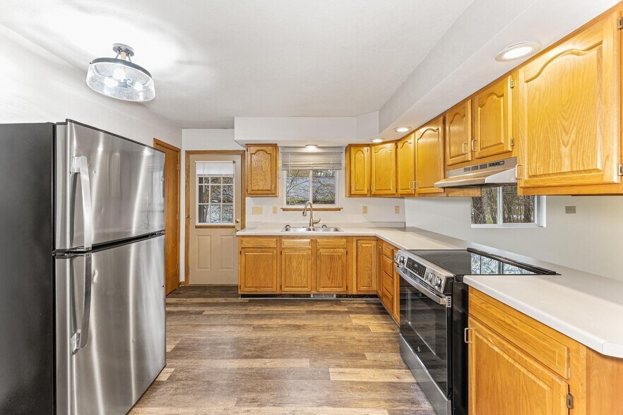 More Photos Of 11525 Harmony Ln, Woodruff Multifamily For Sale