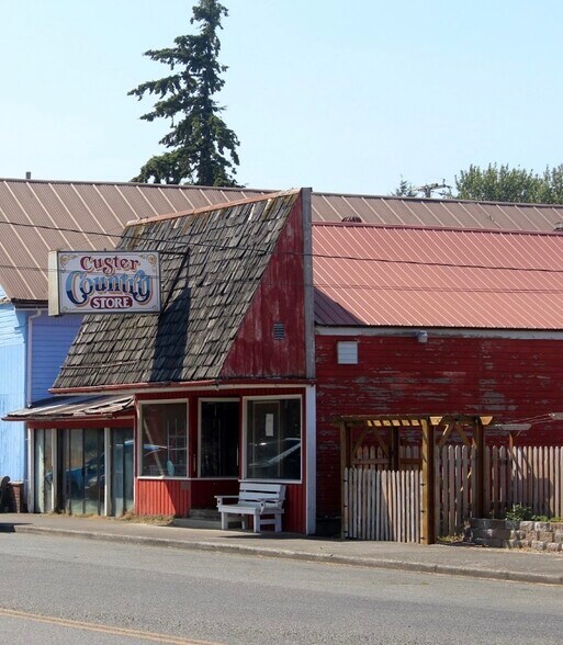 More Photos Of 2910 Main St, Custer Storefront Retail Office For Lease