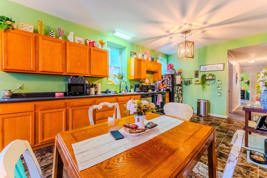 More Photos Of 144 S Wabash St, Wabash Office For Sale