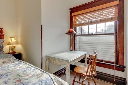 More Photos Of 707 NE 5th St, McMinnville Office For Sale