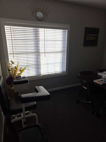 More Photos Of 8325 Office Park Dr, Douglasville Medical For Lease