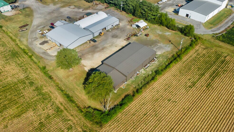 More Photos Of 2948 State Highway V, Matthews Light Manufacturing For Sale