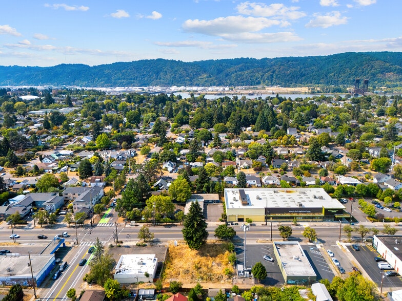 More Photos Of 6110 N Lombard St, Portland Medical For Lease