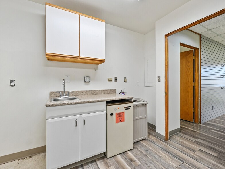 More Photos Of 2530 N 8th St, Grand Junction Medical For Sale