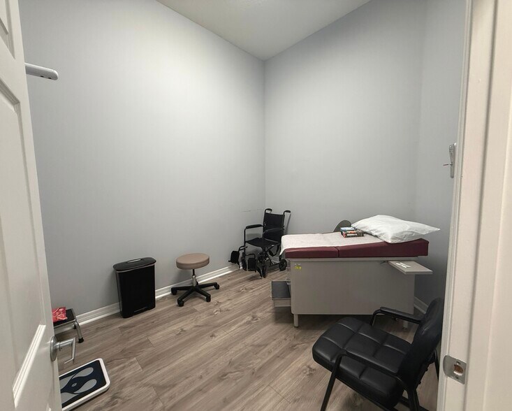 More Photos Of 1515 Herbert St, Port Orange Medical For Sale