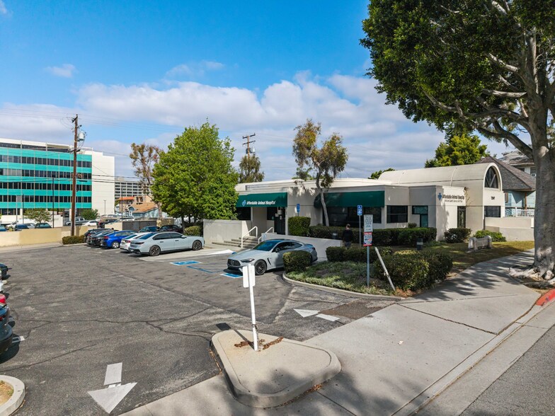 More Photos Of 7247 Painter Ave, Whittier Medical For Sale
